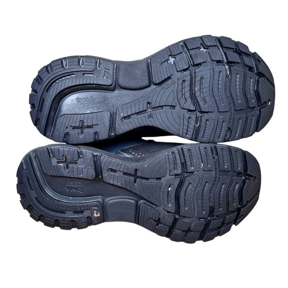 Brooks Women's Black Running Sneakers - Picture 7 of 10